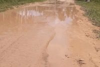 situasi jalan yang tergenang lumpur di wilayah bulangita ( Dok: Istw/Bercak.id)