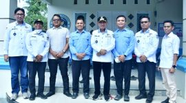 Bupati Pohuwato, Saipul Mbuinga Saat mengunjungi Dapur MBG di wilayah Rancangan. Foto: Istw